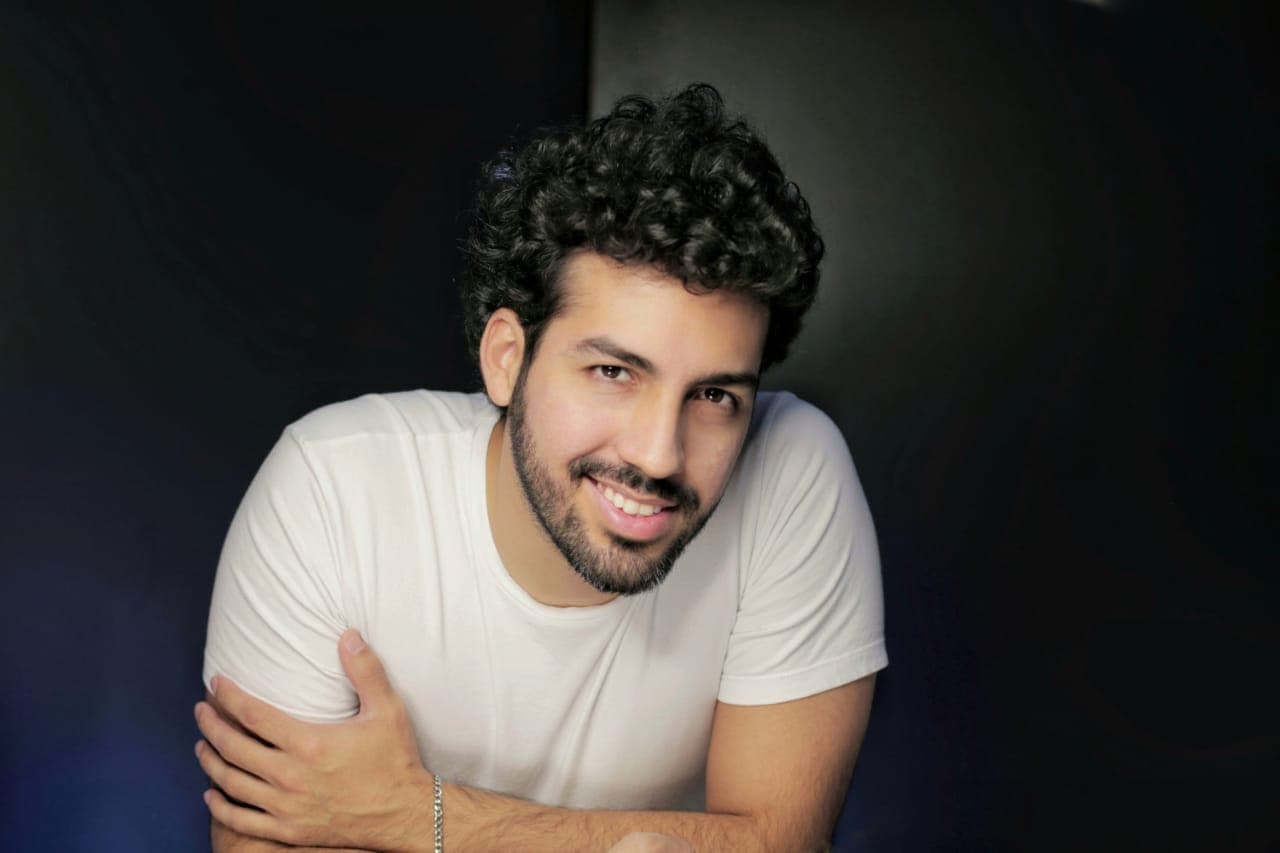 Santi Alvarado